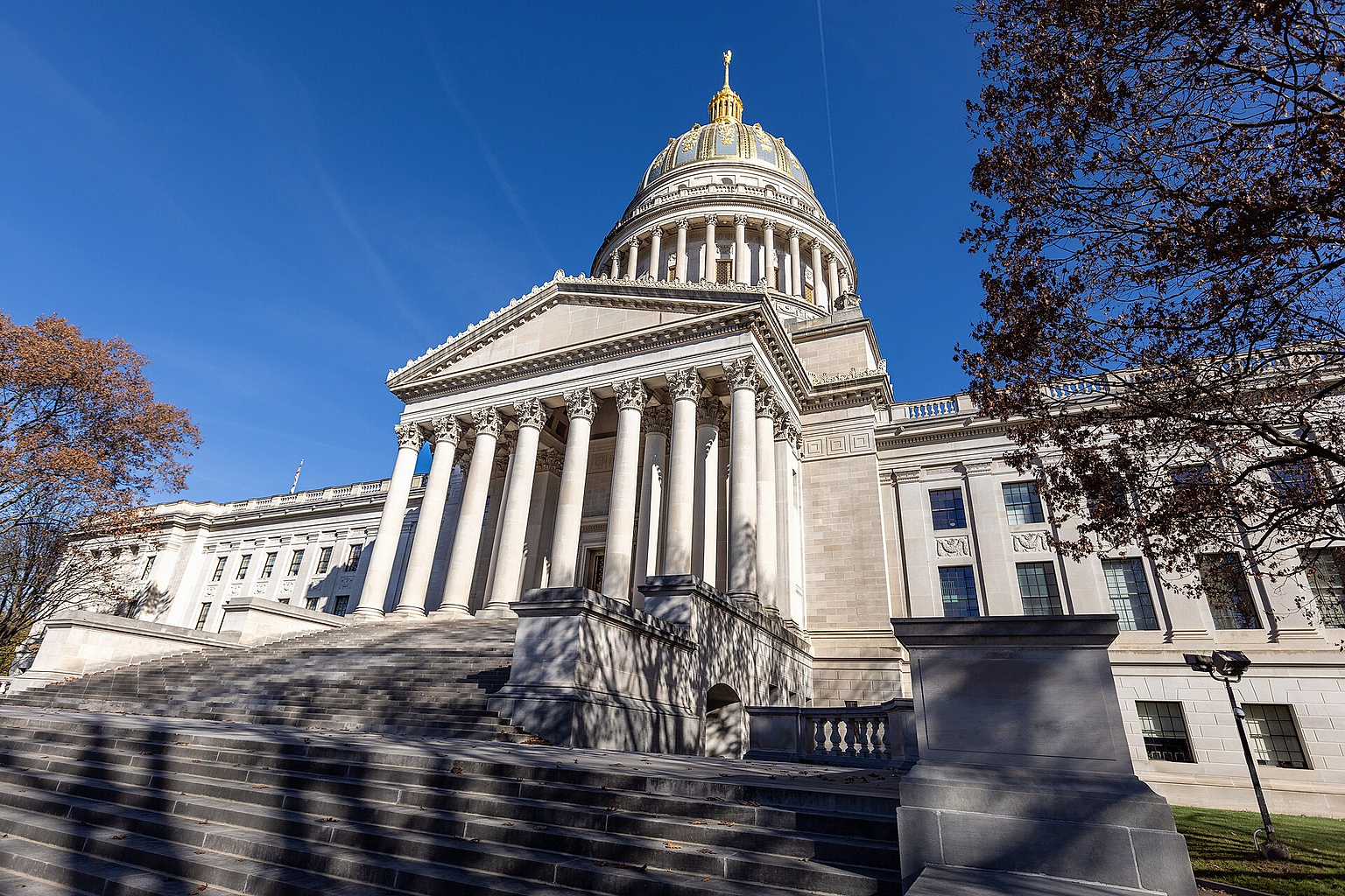The West Virginia State Capitol building, designed by Cass Gilbert in neoclassical architectural style, built between 1924–1932, located at 1900 Kanawha Boulevard East, Charleston, West Virginia, U.S. Photo taken in November of 2022.