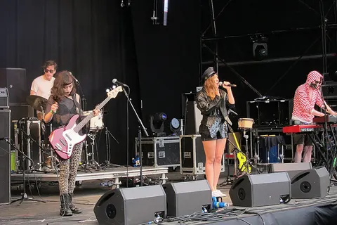 Friends, Main Stage, Summer Sundae Festival, Leicester, 18 August 2012