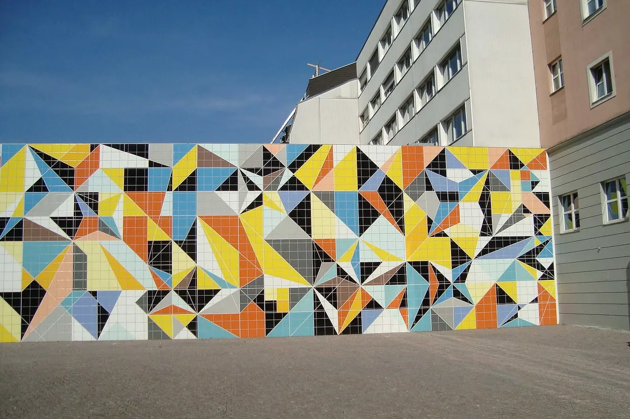 Sarah Morris, Hornet (Origami); Düsseldorf, K 20, Paul-Klee-Platz