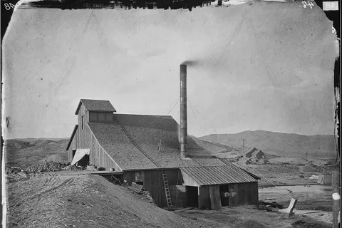 REDUCTION MILL, BULLIONVILLE, NEVADA - DPLA - 4c9eb1a4e4fab510b678ba478b211114 (page 1)