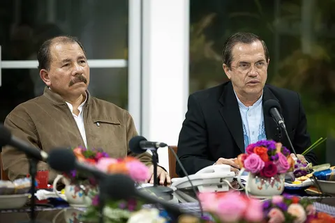 Managua (Nicaragua), 21 de agosto 2013. Daniel Ortega, Presidente de Nicaragua recibió a la delegación del Ecuador encabezada por el Canciller Ricardo Patiño. El Ministro del Interior, José Serrano, también estuvo presente.