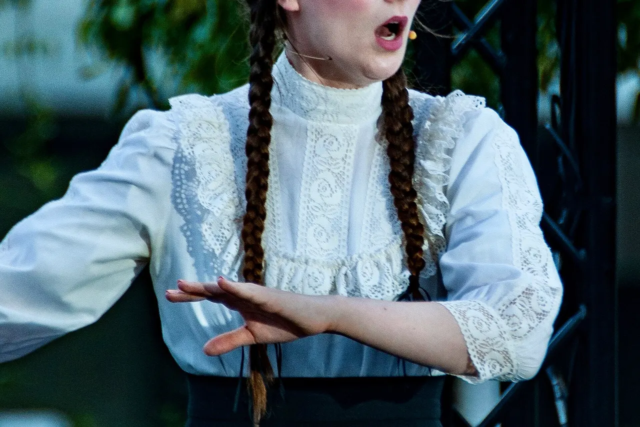 4MBS Brisbane Shakespeare Festival A Midsummer Night’s Dream - Gasworks Plaza