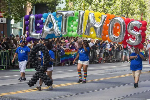 Latinos