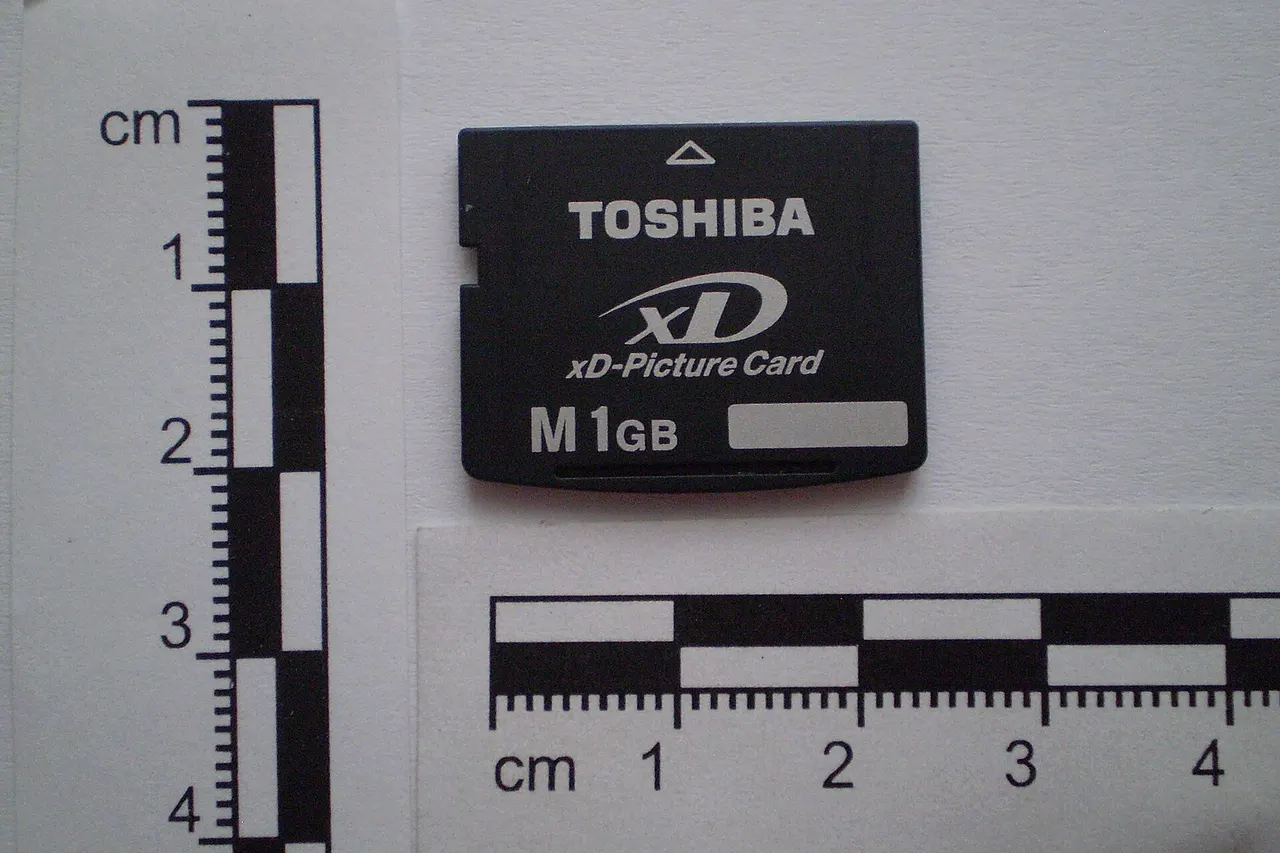memory card xD-Picture Card M 1GB Toshiba