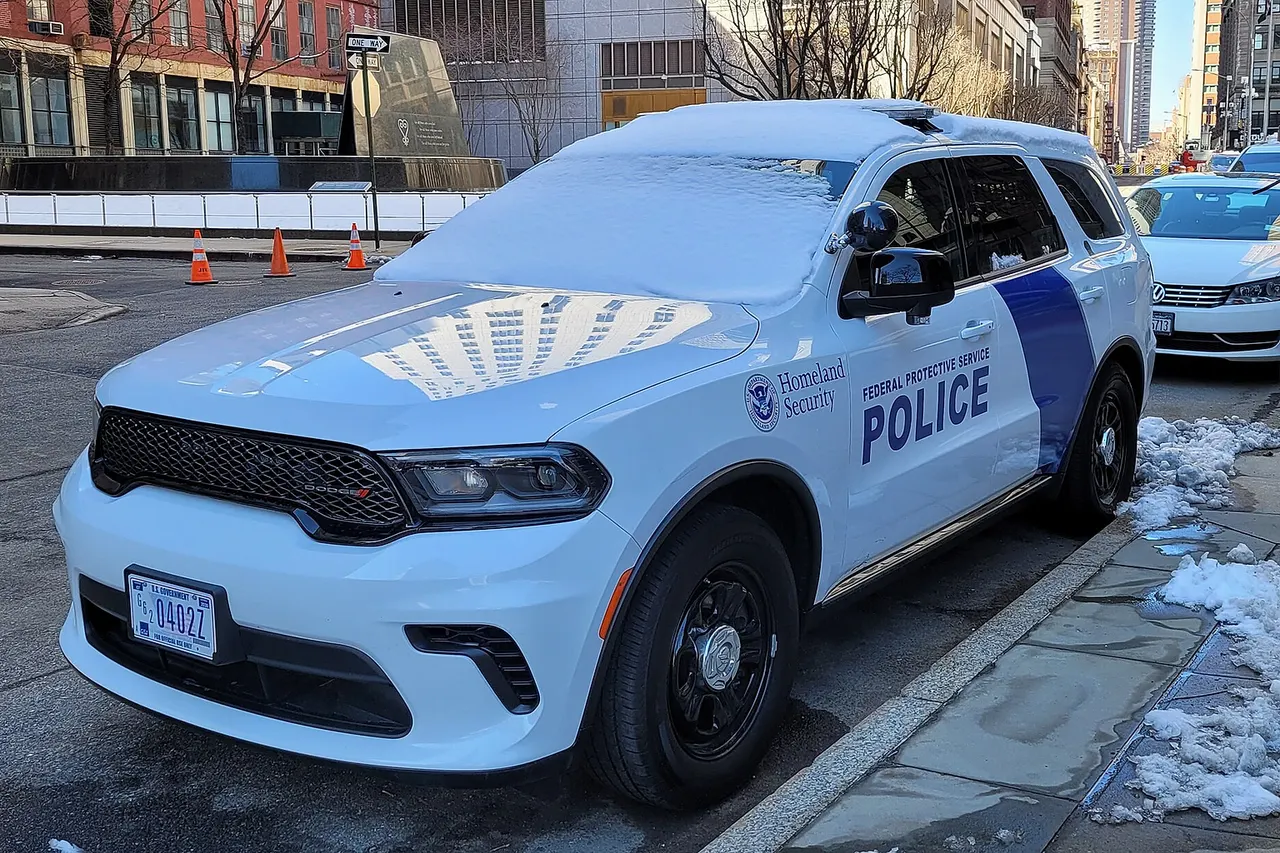 Homeland Security Vehicle in New York City, February 2024
