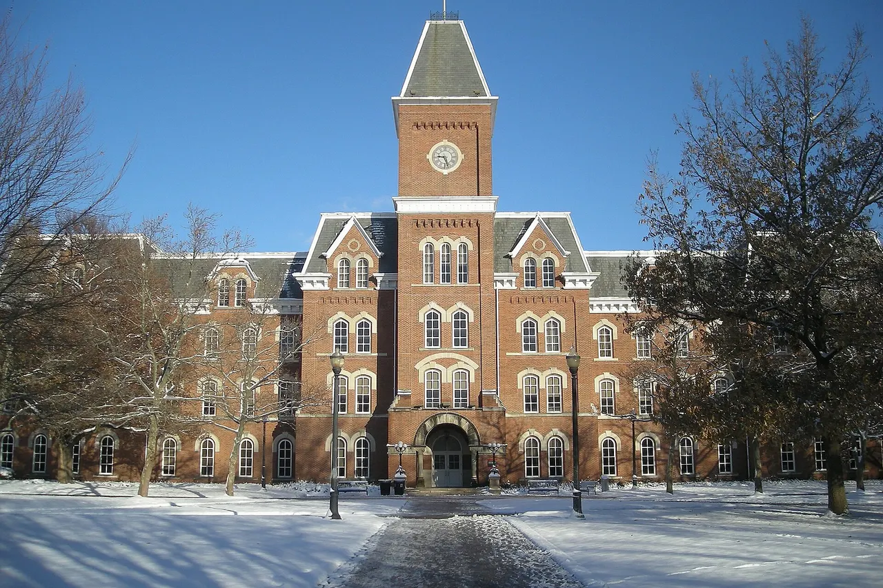 University Hall on the campus of The Ohio State University in Columbus , Ohio ( United States ).