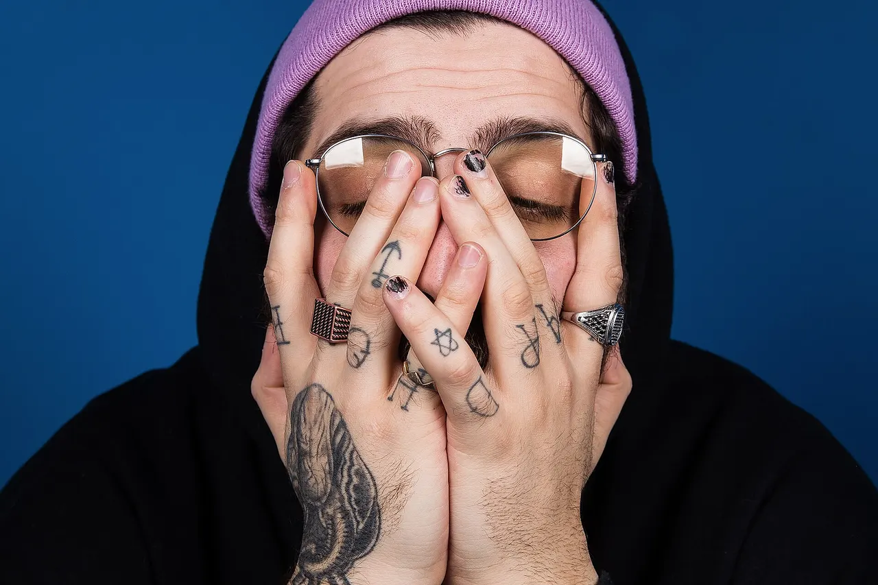 Pressefoto des Rappers Kex Kuhl