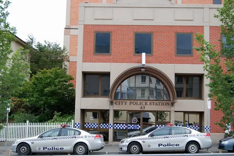 City Police Station in Hobart, Australia. Police cars from left to right: Holden VE Commodore Omega , Holden VE Commodore Omega , Holden VZ Commodore Executive .