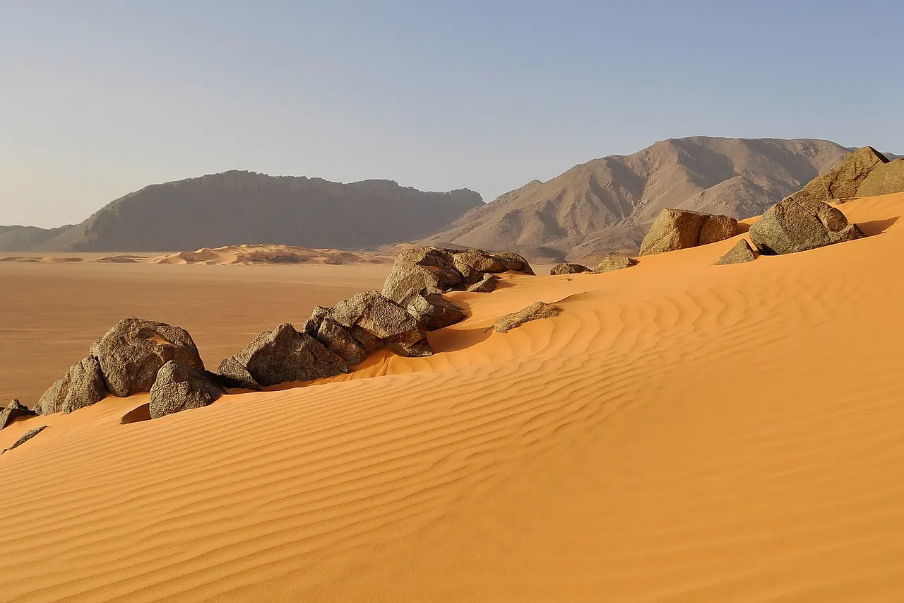 Sand Dune at the Cultural Park of Ahaggar, southern Algeria.