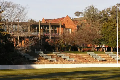 Canberra Grammar School , Australia
