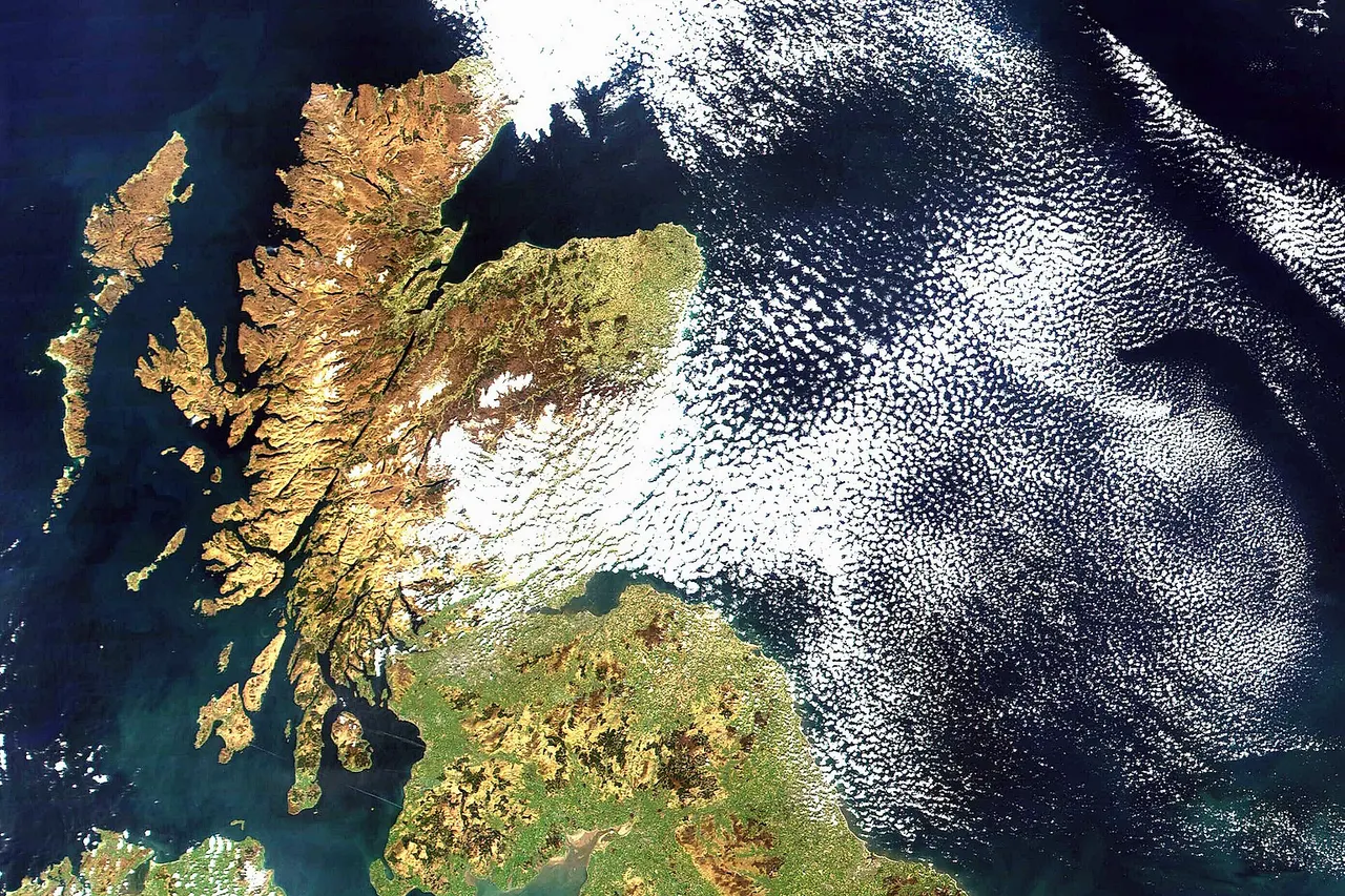 Satellite image of Great Britain and Northern Ireland in April 2002.