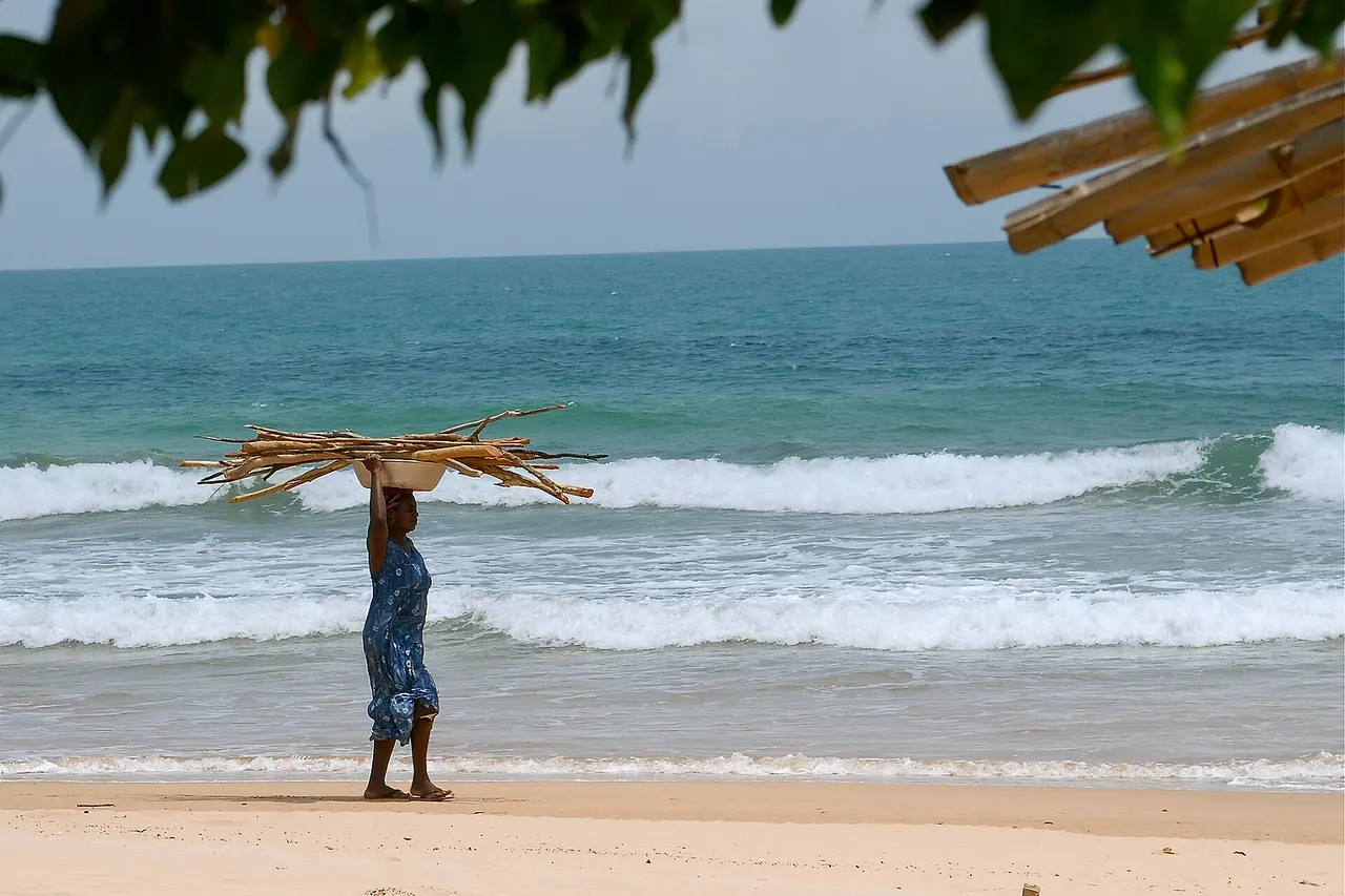 plage du Ghana pres de Takoradi