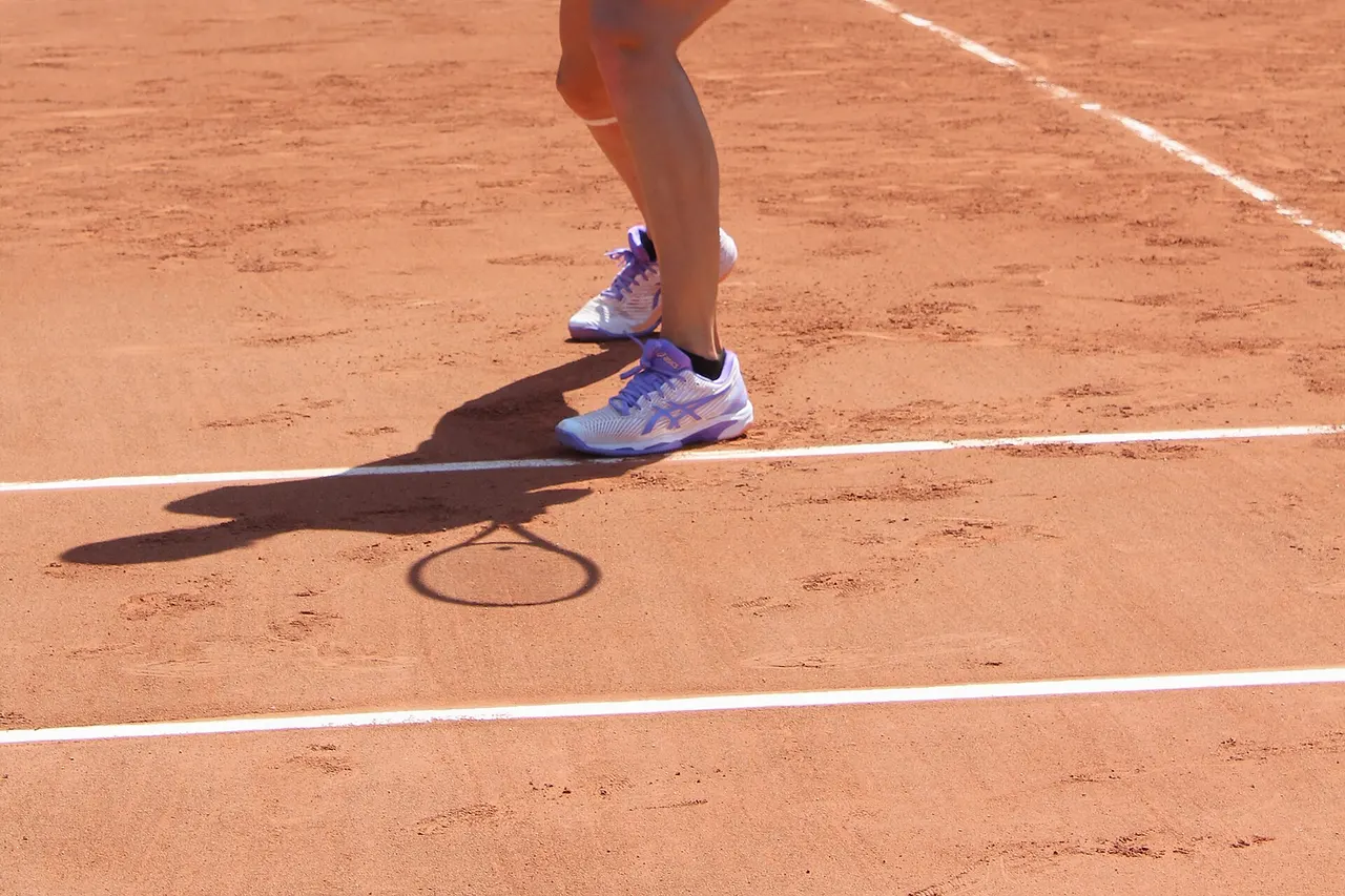 Liudmila Samsonova at practice ahead of the 2023 French Open