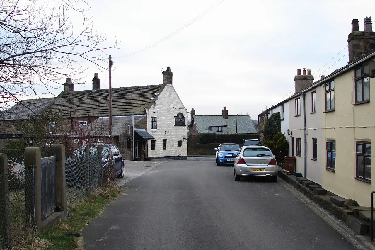 Green Lane, Riley Green
