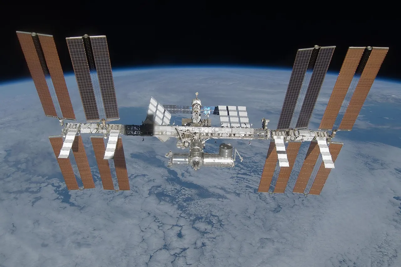 The International Space Station as seen from the departing Space Shuttle Discovery during STS-119 . In view are the four pairs of solar arrays mounted along the newly-completed Integrated Truss Structure . The newest and final part of the ITS, launched on this mission, is the S6 truss and arrays, visible to the far left of this image.