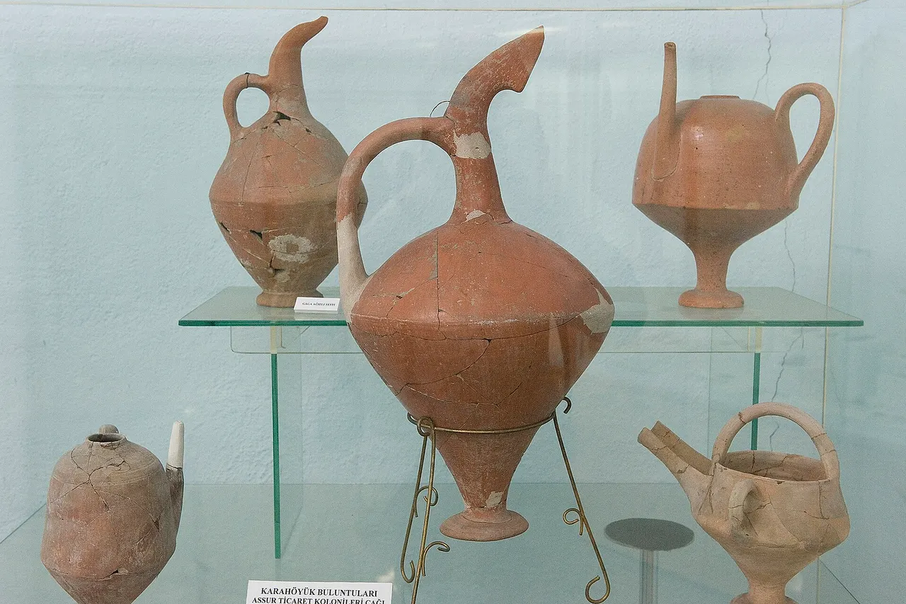 Assyrian Colonial period finds from Karahöyük