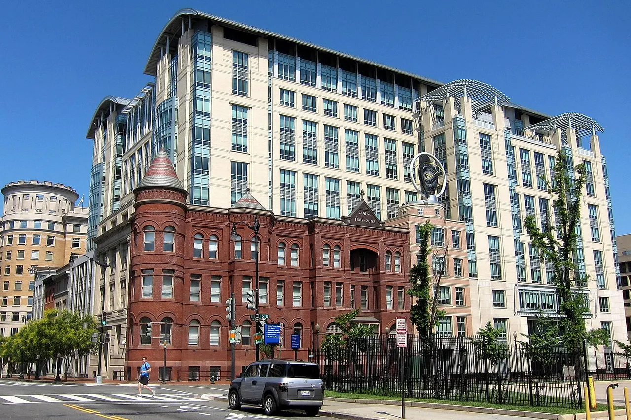 The Keck Center of the National Academies located at 500 5th Street, N.W. , in the Judiciary Square neighborhood of Washington, D.C. Built in 2002 to the designs of architectural firm KCF-SHG, Inc., the 11-story, postmodern building houses the Marian Koshland Science Museum and United States National Academy of Sciences headquarters.